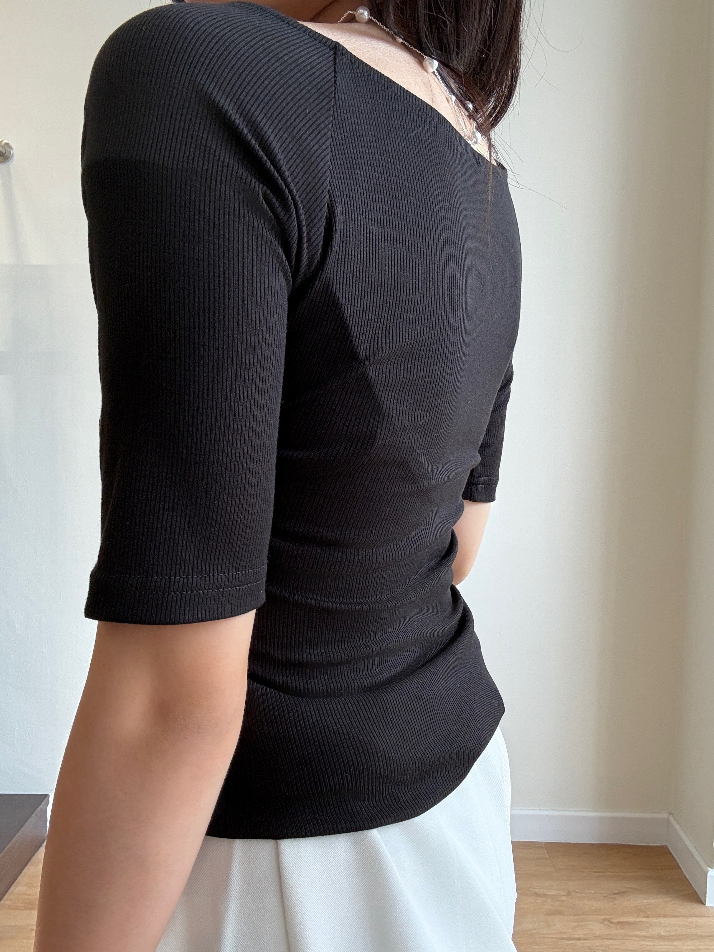 Georgia Off Shoulder Sweetheart Neckline Knit Top