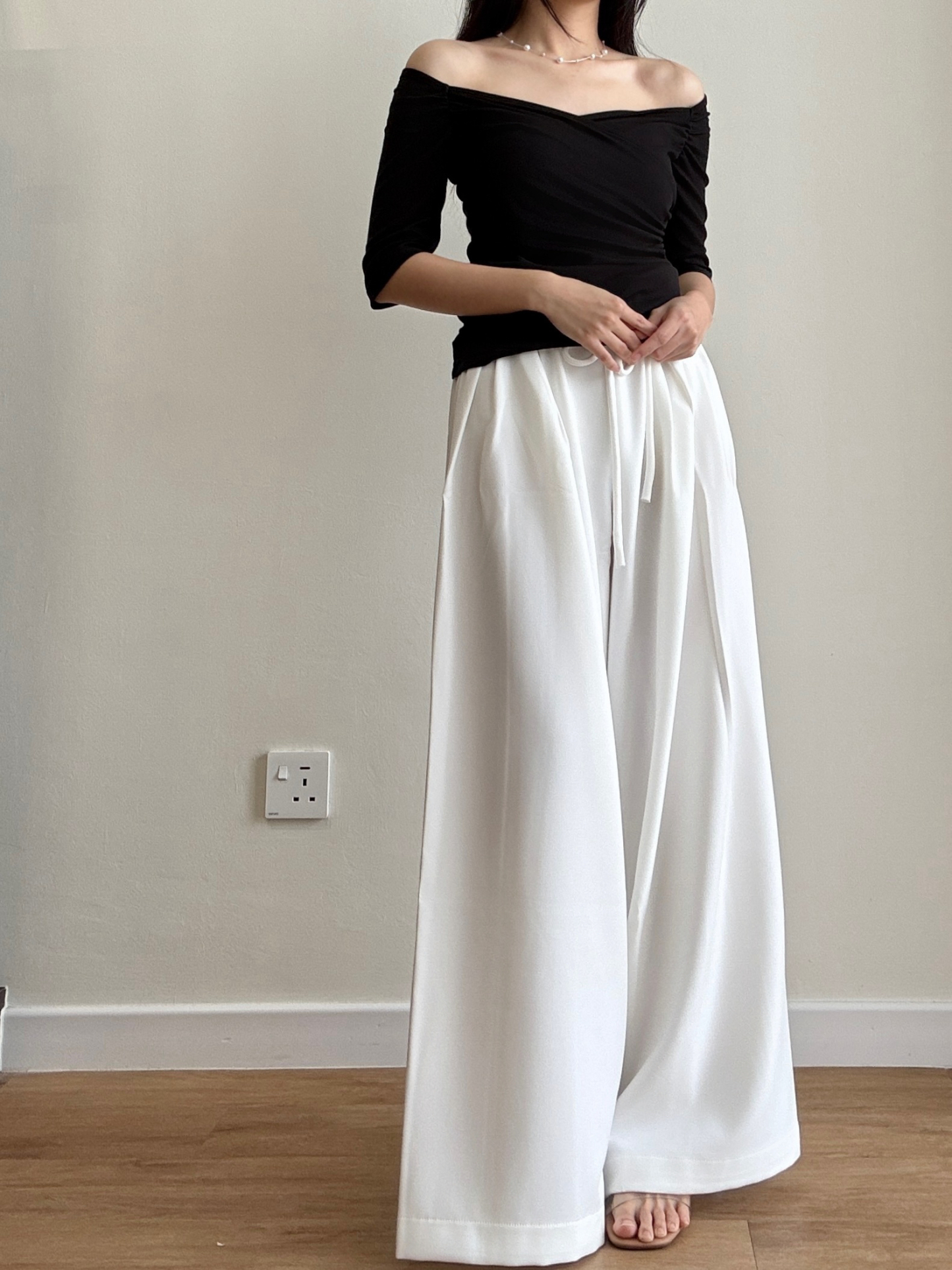 Georgia Off Shoulder Sweetheart Neckline Knit Top