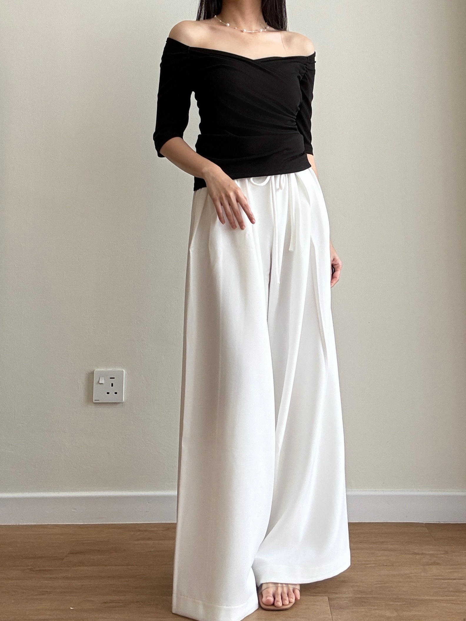 Georgia Off Shoulder Sweetheart Neckline Knit Top