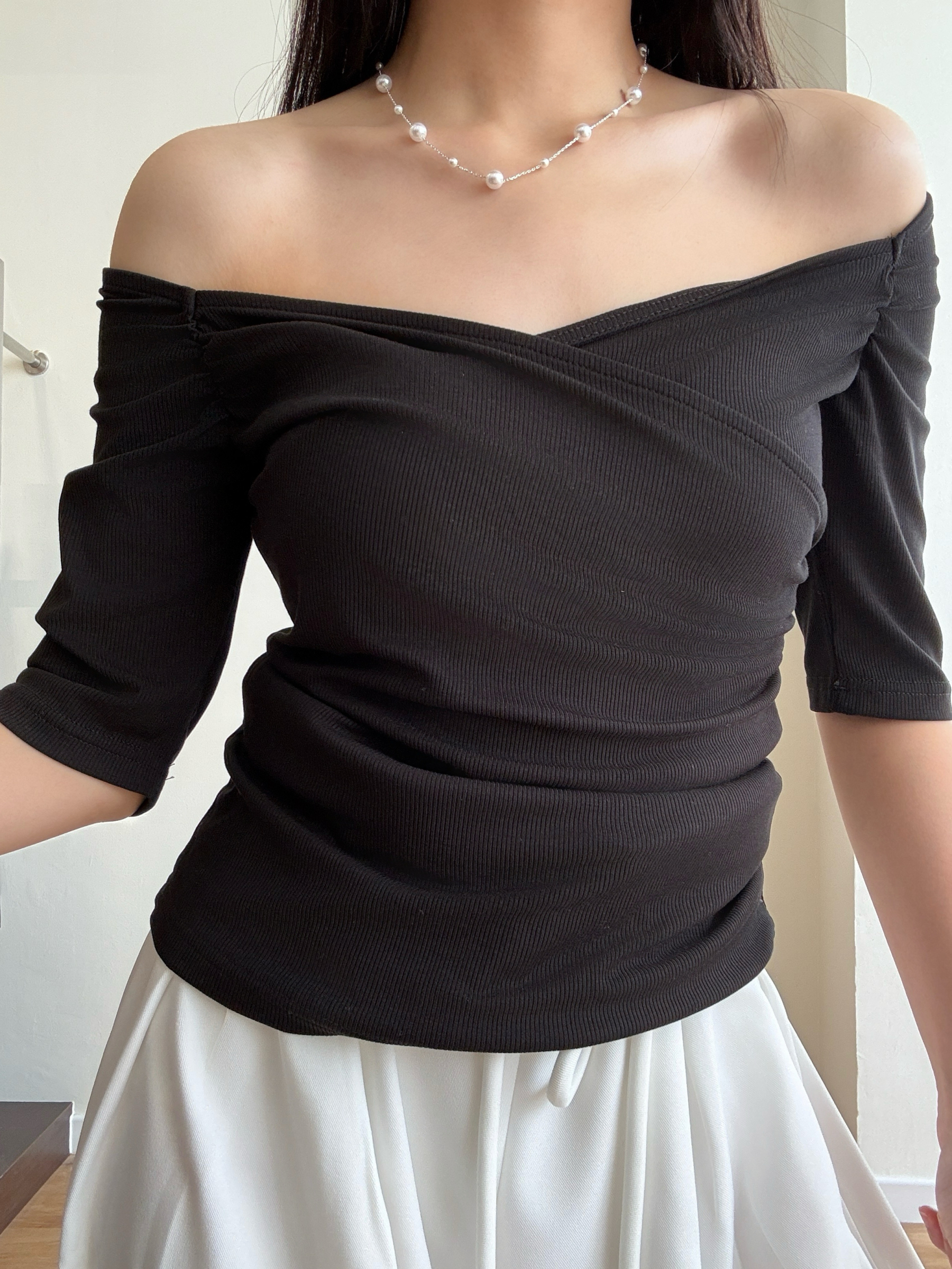 Georgia Off Shoulder Sweetheart Neckline Knit Top