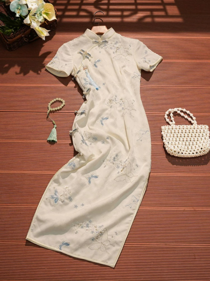 Lu Lan Floral Cheongsam