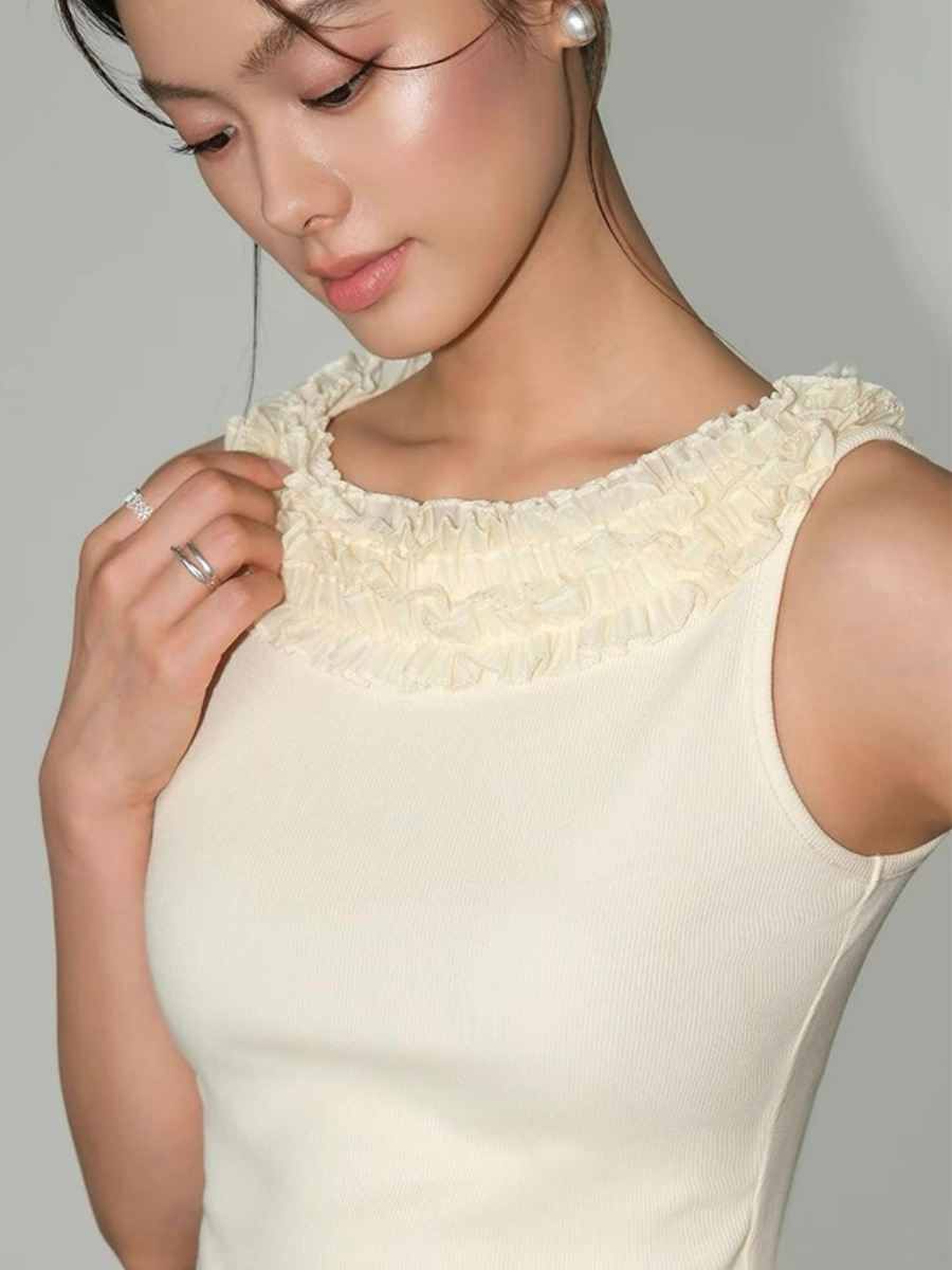 Willabelle Ruffled Petal Collar Knit Top