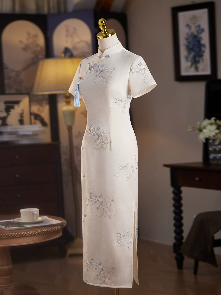 Lu Lan Floral Cheongsam
