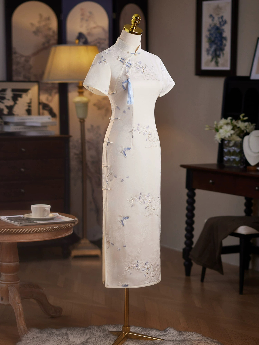 Lu Lan Floral Cheongsam