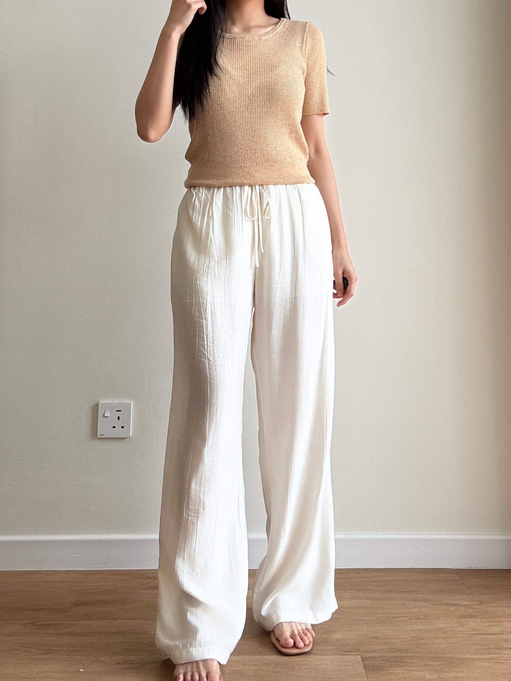 Vane Round Neck Knit Top