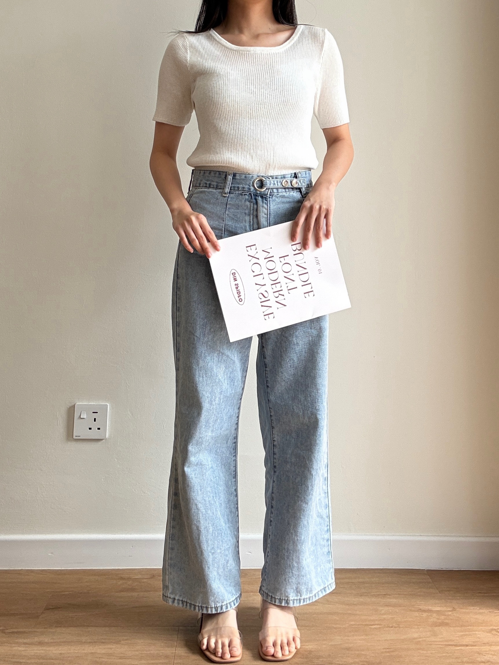 Vane Round Neck Knit Top