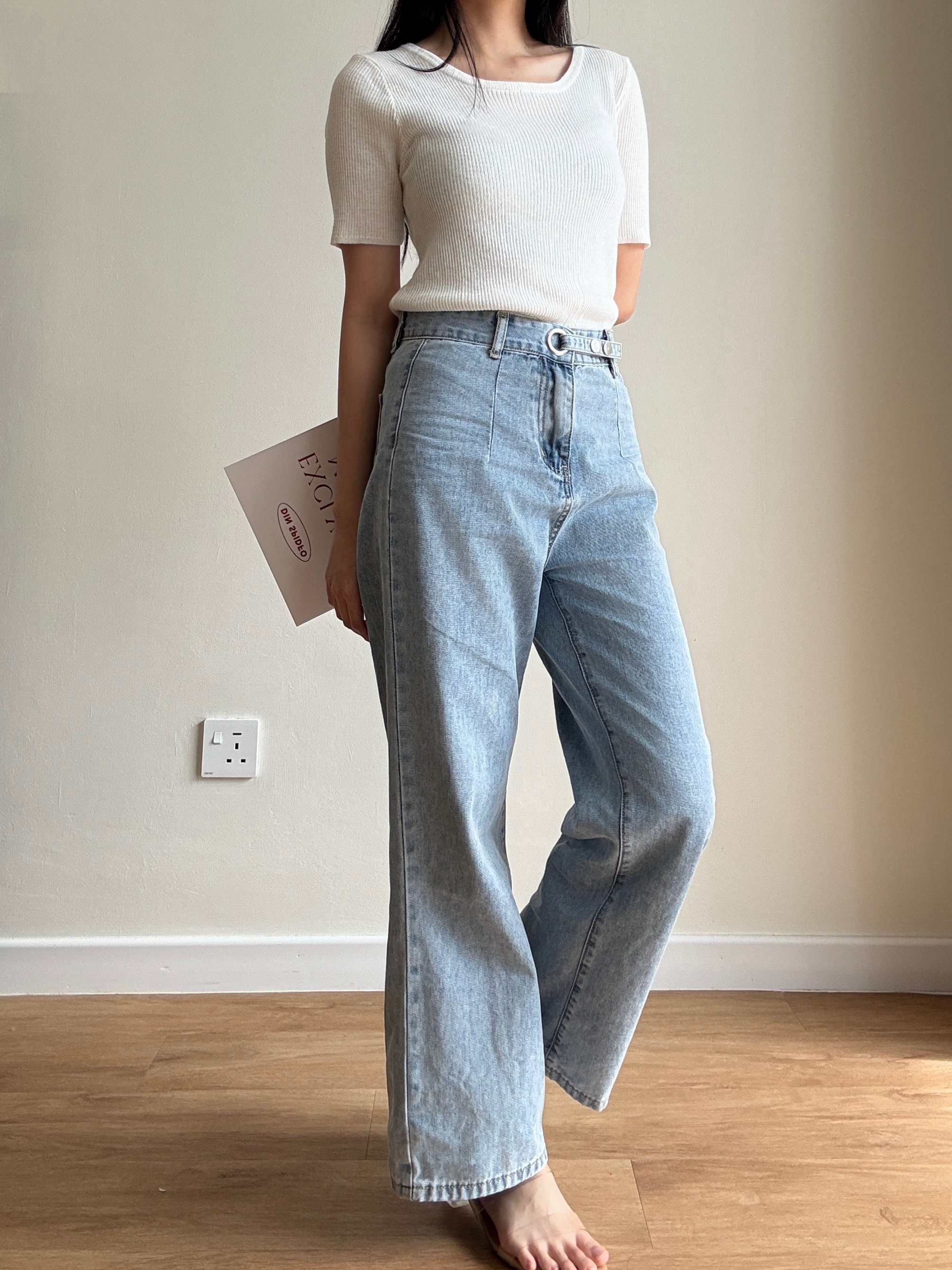 Vane Round Neck Knit Top