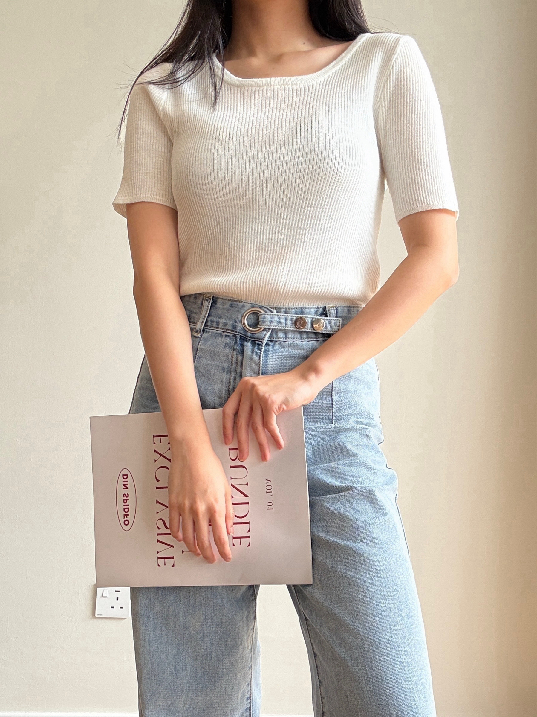 Vane Round Neck Knit Top