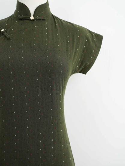 Lu Cang Cap SleevesPolka Dots Cheongsam