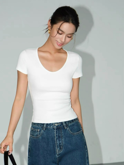 Wandy Scoop Neck Top