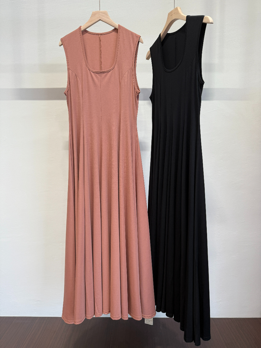 Round Neck Dress (DR105)