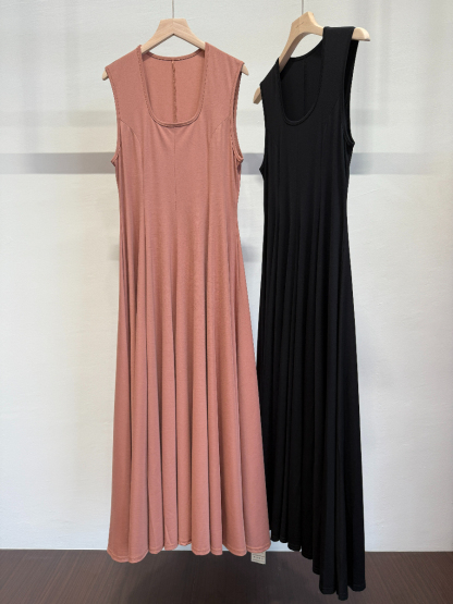 Round Neck Dress (DR105)