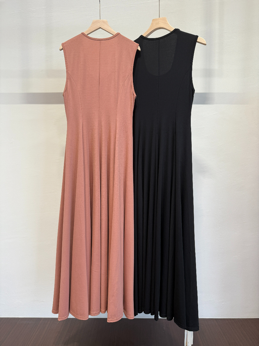 Round Neck Dress (DR105)