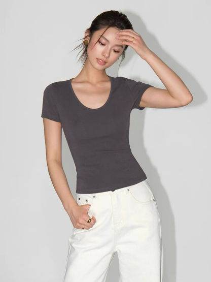 Wandy Scoop Neck Top