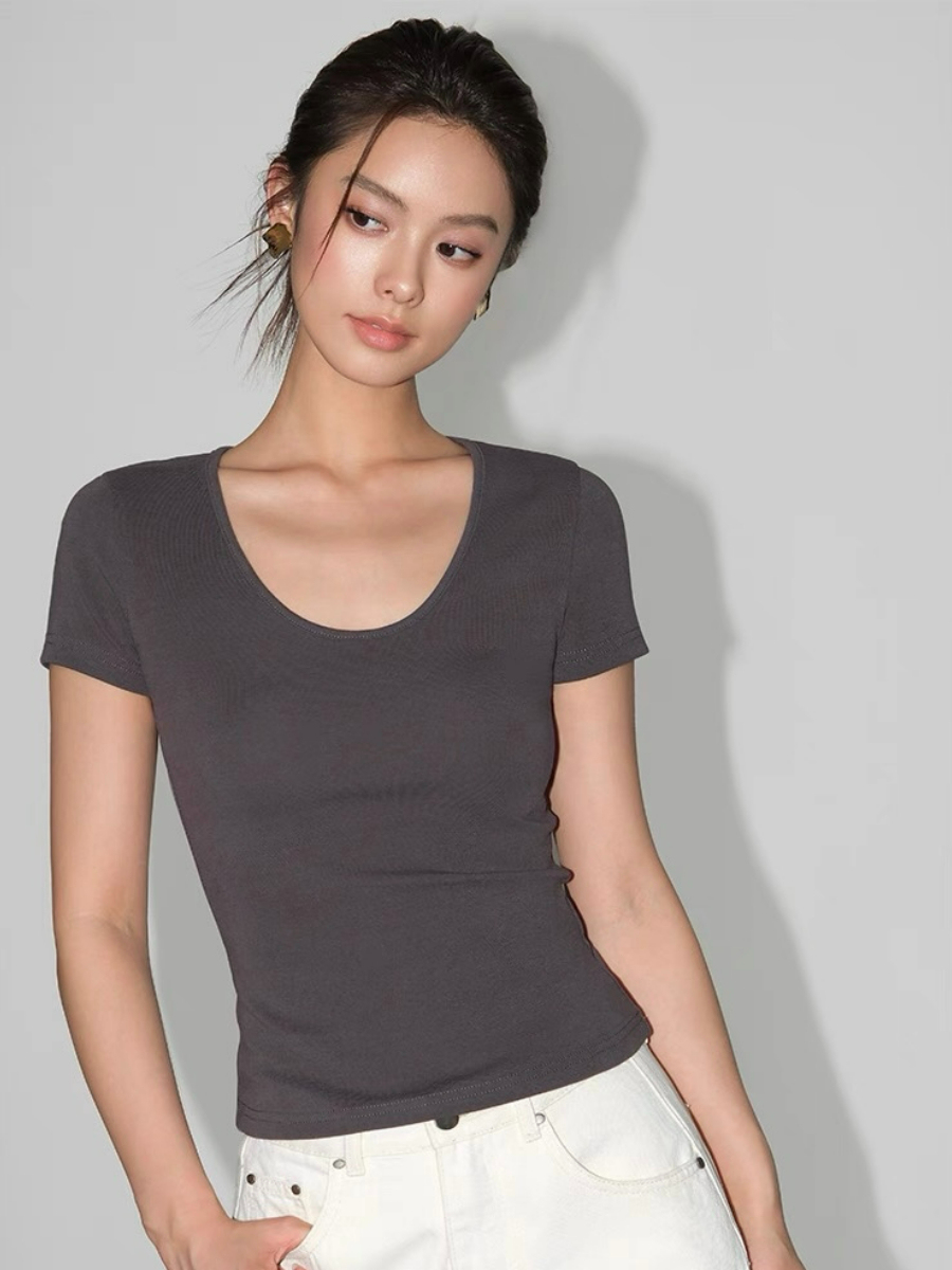 Wandy Scoop Neck Top