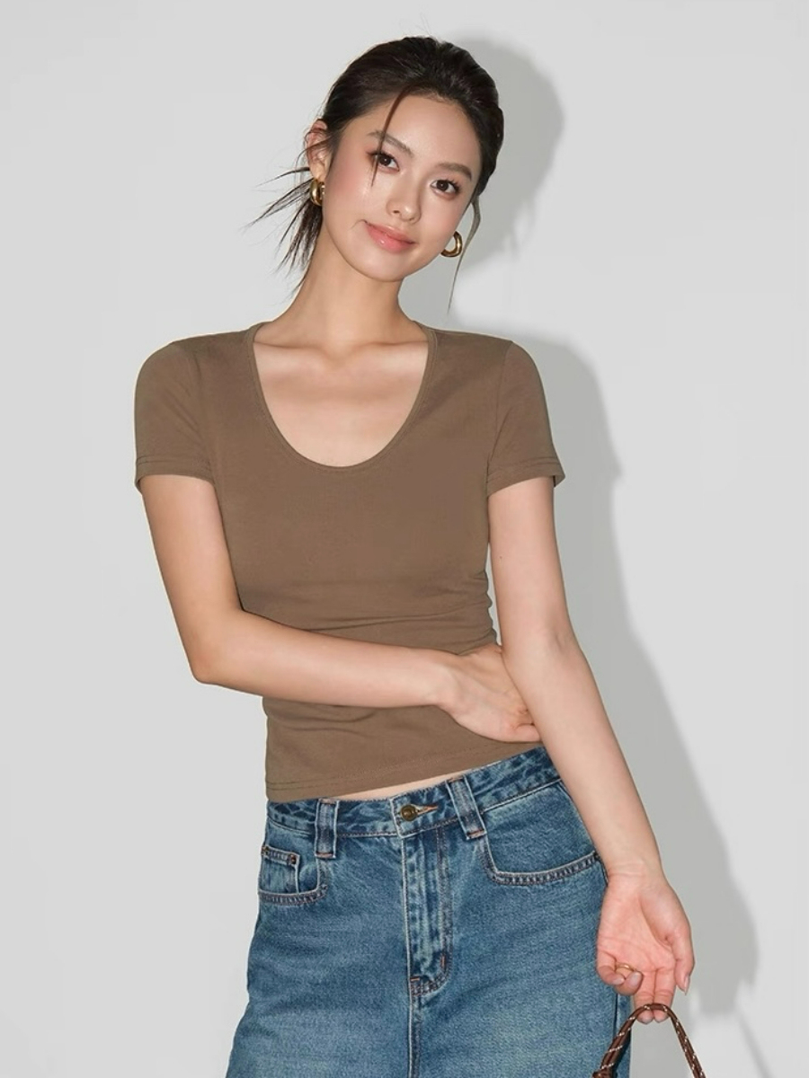 Wandy Scoop Neck Top