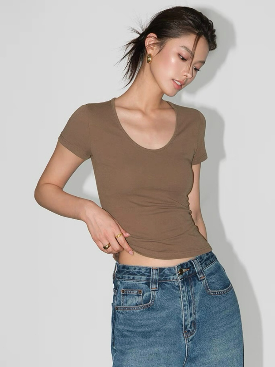 Wandy Scoop Neck Top