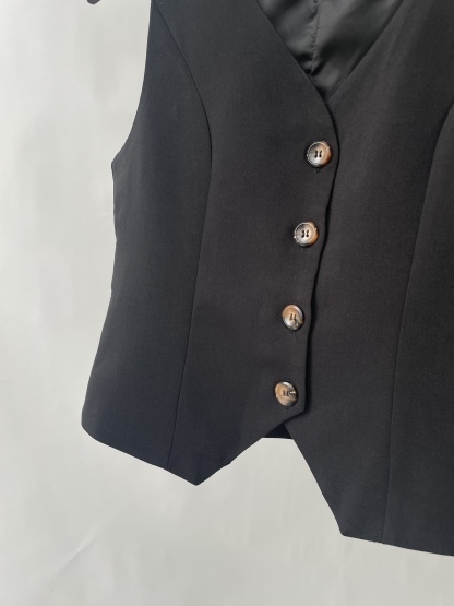 Trisha Sleeveless Waistcoat -The Black Bow-