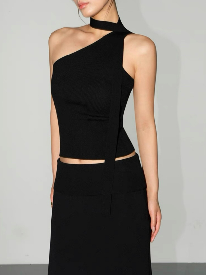 Waltina Asymmetric Choker Top