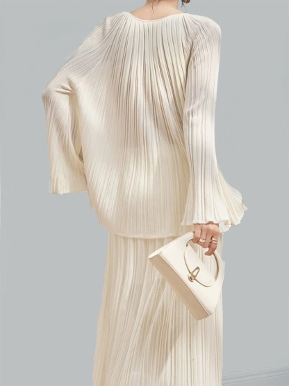 Yarmilla Long Sleeve Top & Skirt Set