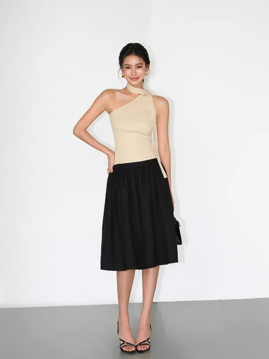 Waltina Asymmetric Choker Top