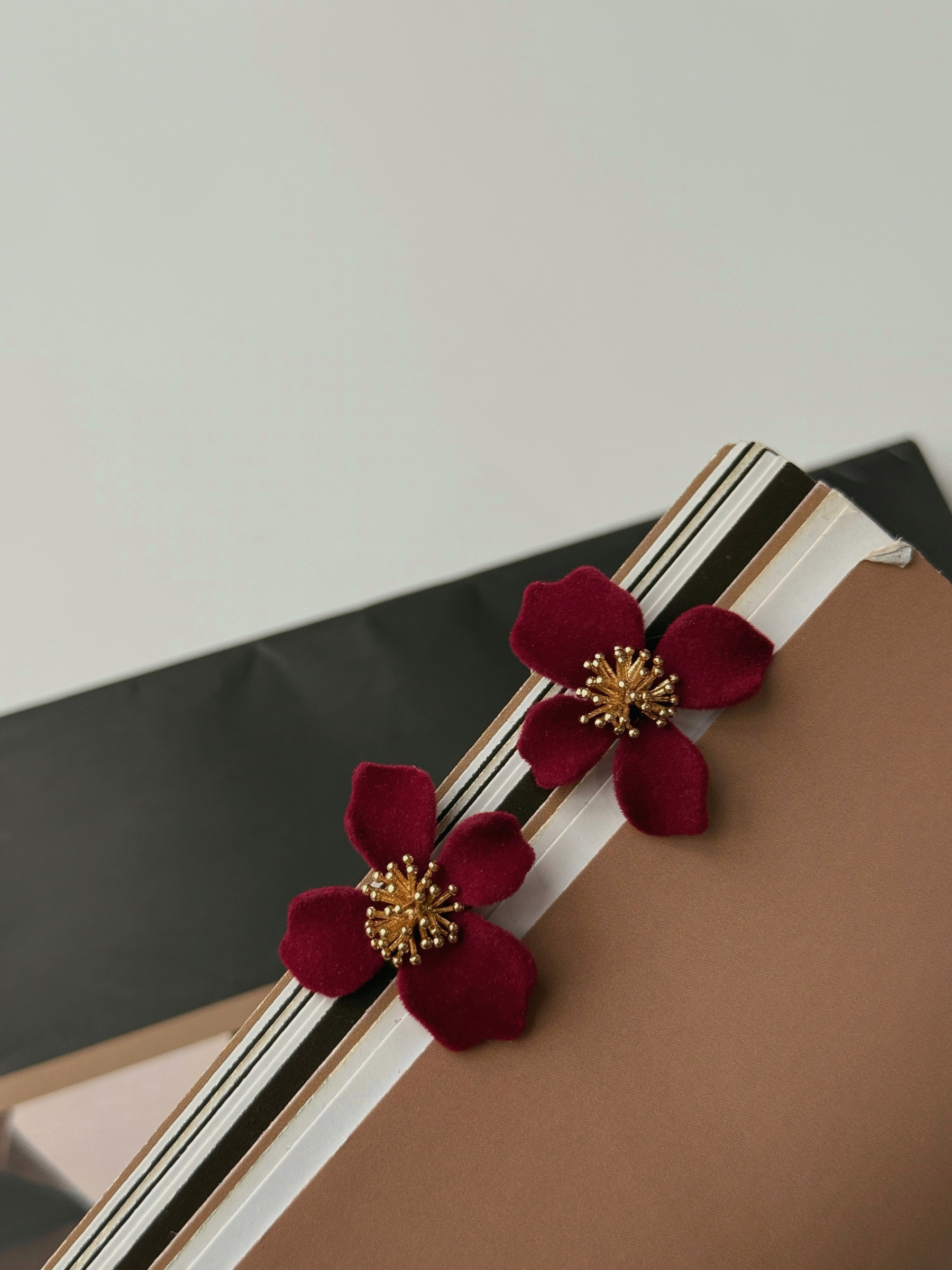 Eun-Seo Velvet Flower Ear Studs-The Black Bow-