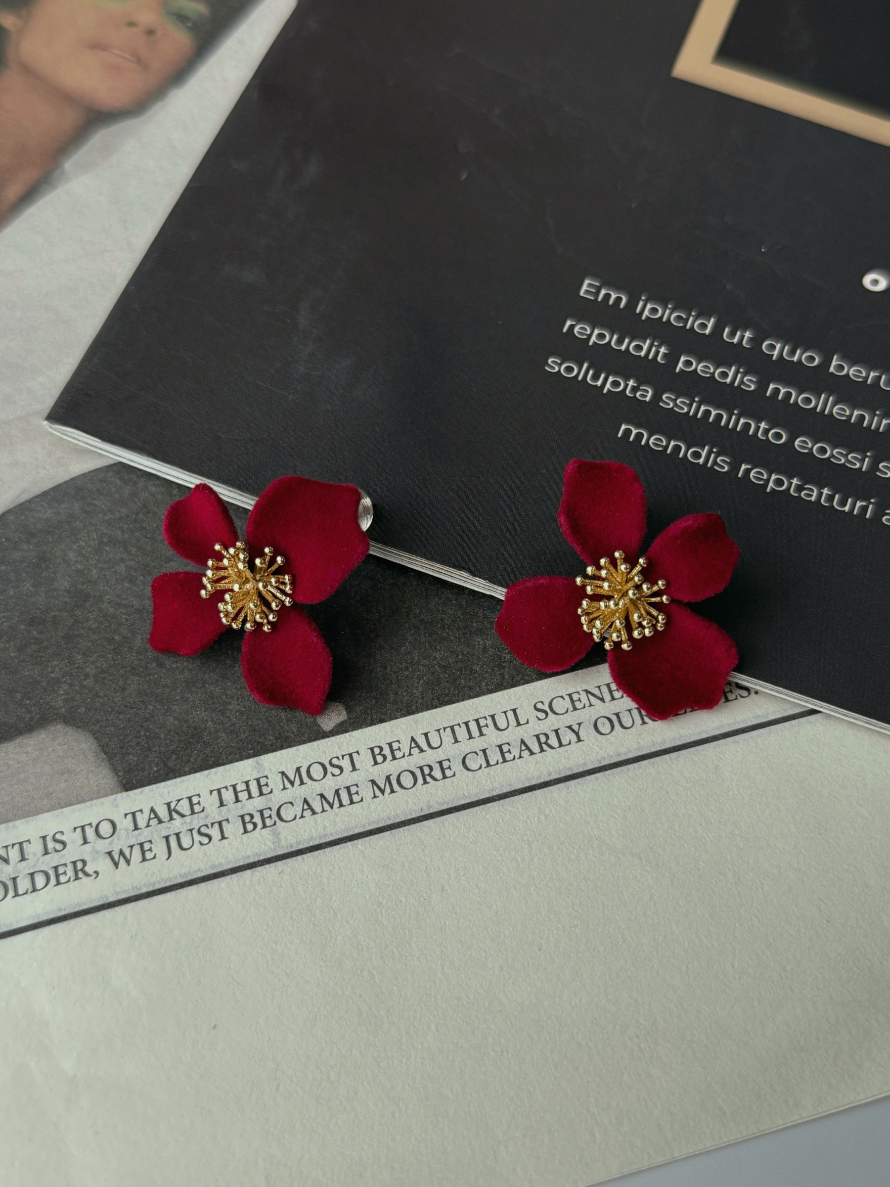 Eun-Seo Velvet Flower Ear Studs-The Black Bow-