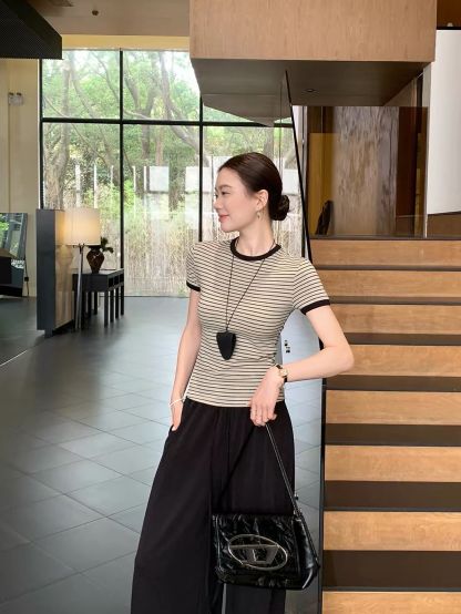 Damari Contrast-Trim Striped Fitted Tee