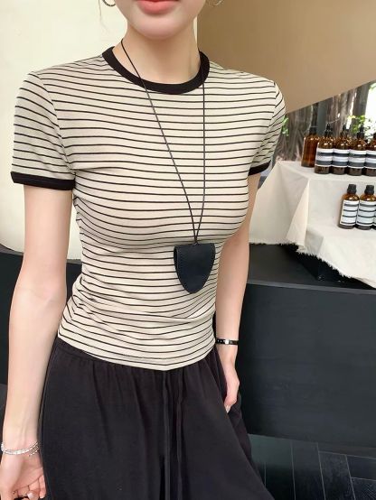 Damari Contrast-Trim Striped Fitted Tee