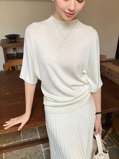 Dove Batwing-Sleeve Fine-Knit Top