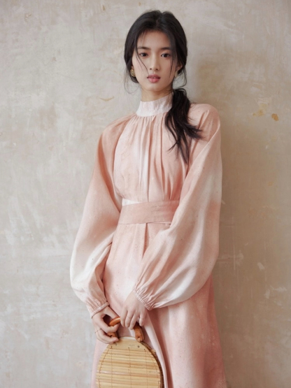 Yunn Bishop Sleeve Tea Dress (Discounted-M size)-The Black Bow-
