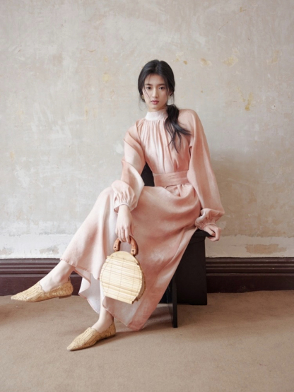 Yunn Bishop Sleeve Tea Dress (Discounted-M size)-The Black Bow-