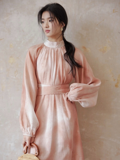 Yunn Bishop Sleeve Tea Dress (Discounted-M size)-The Black Bow-
