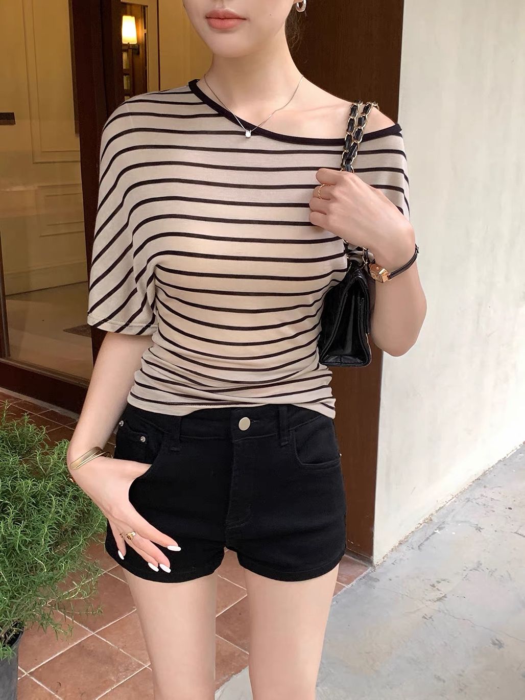 Diva Mini Pants