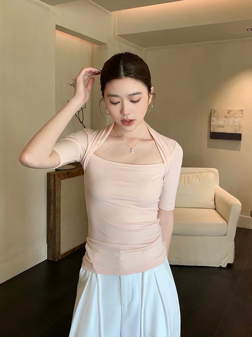 Donna Queen Anne Top