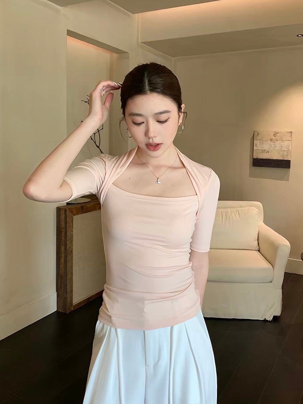 Donna Queen Anne Top
