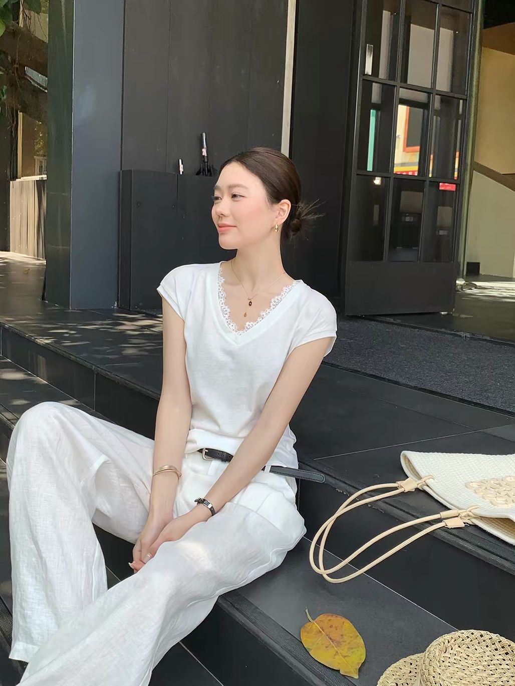 Darryl Relaxed Lace-Trim Sleeveless Tee
