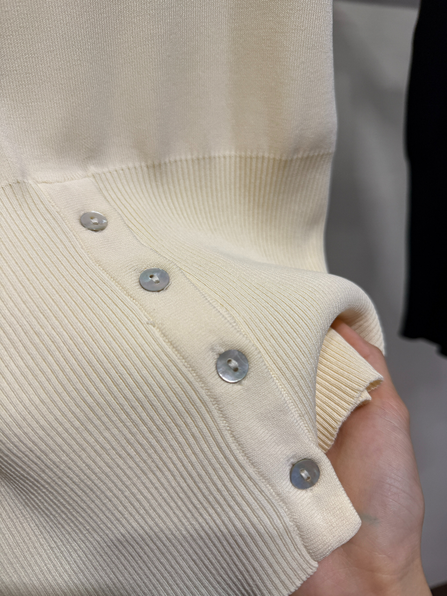 U-Neck Singlet with Waist Button (TP106)