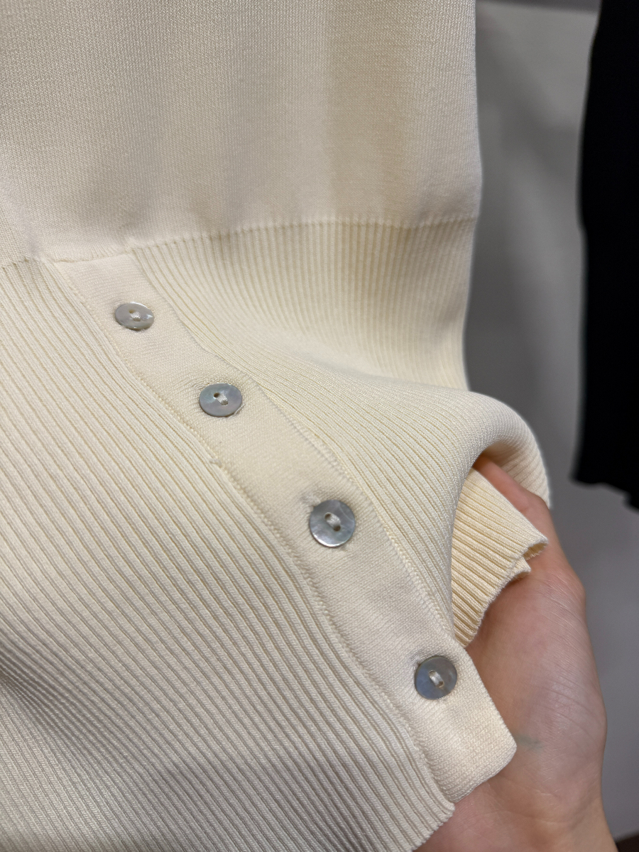 U-Neck Singlet with Waist Button (TP106)