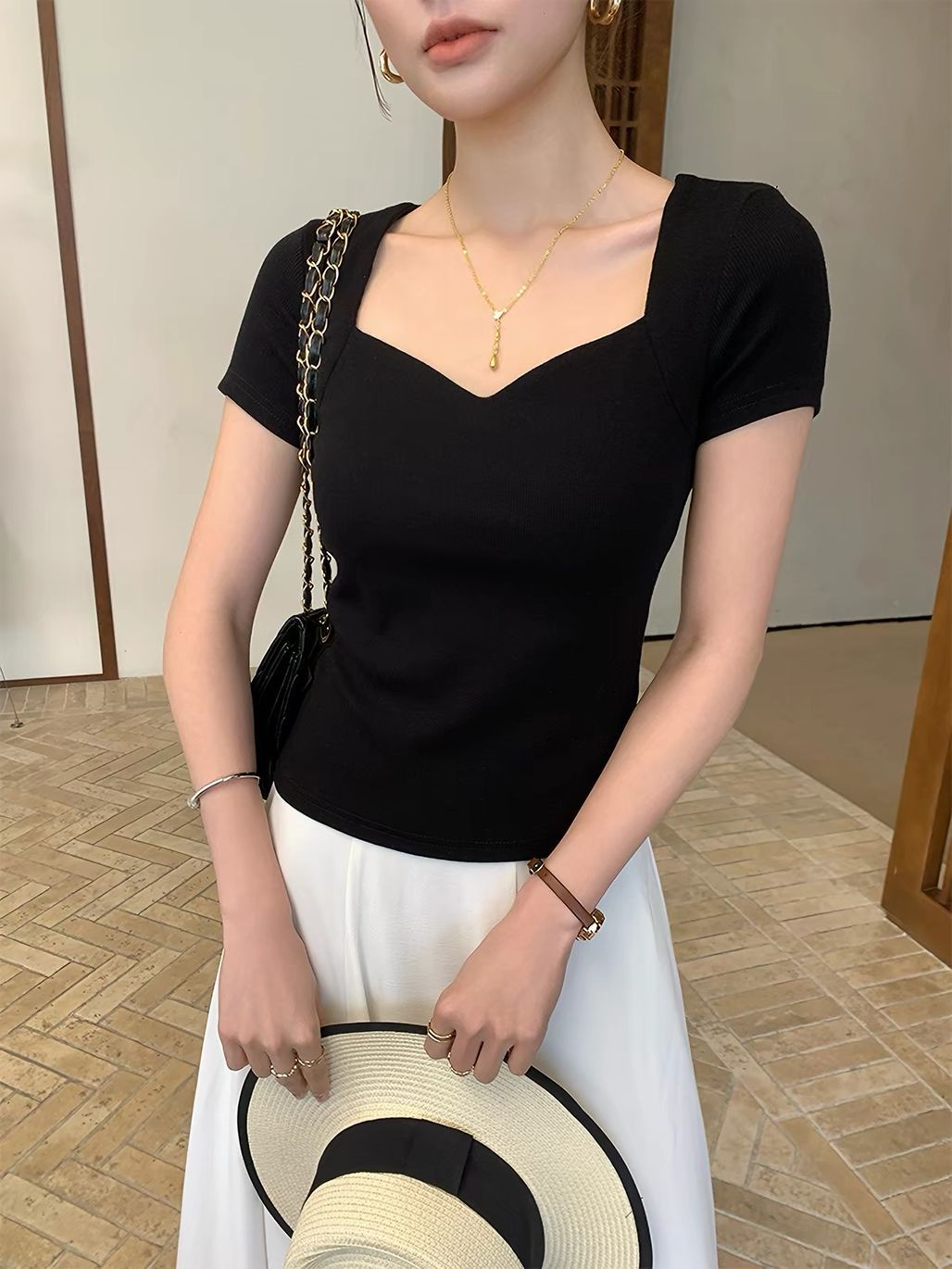 Diane Sculpted Sweetheart-Neck Top