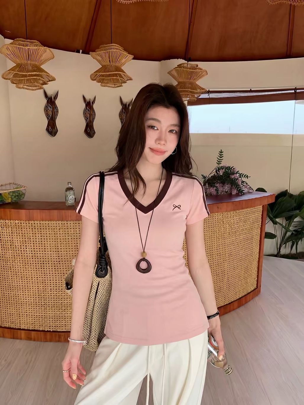 Daga Contrast-Trim Sporty V-Neck Tee