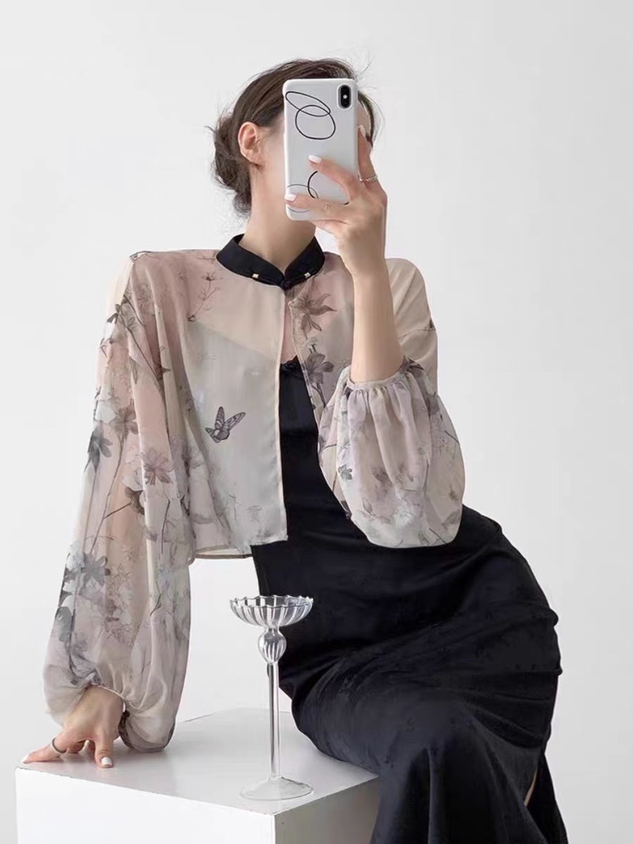 Ya Ying Sheer Chiffon Cardigan with Butterfly Printing-The Black Bow-