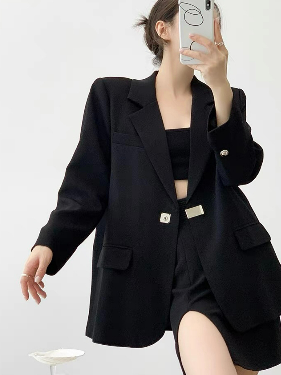 Carsen Silver Button Flap Collar Blazer