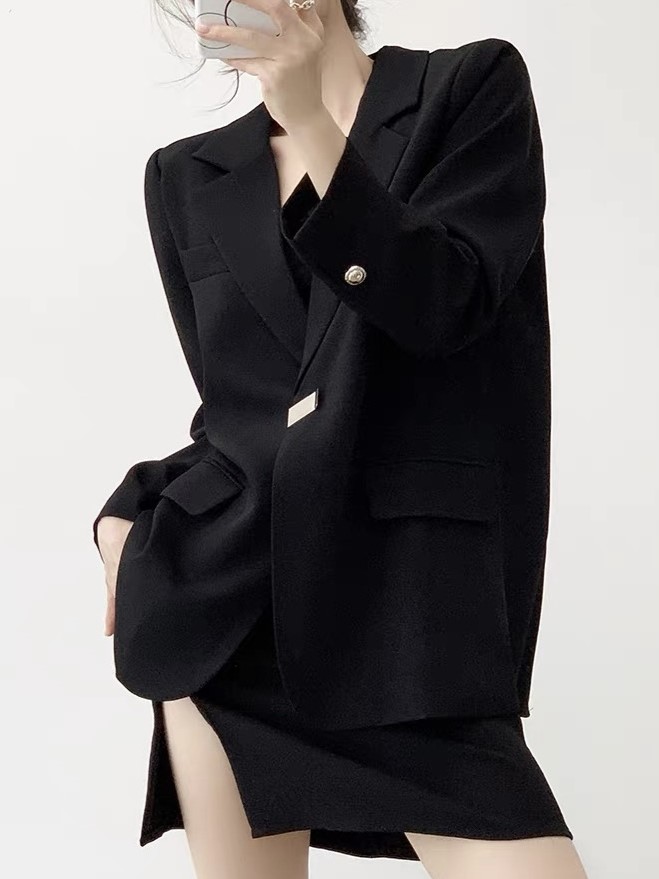 Carsen Silver Button Flap Collar Blazer