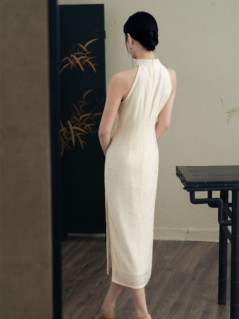 Ya Chuan Halter Neck Cheongsam-The Black Bow-