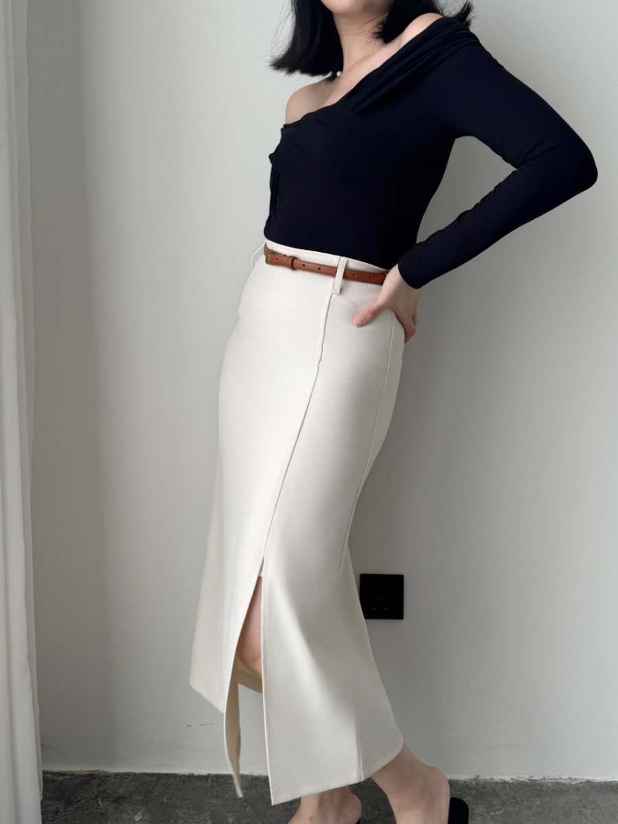 Sabrine A-Line Side Slit Skirt