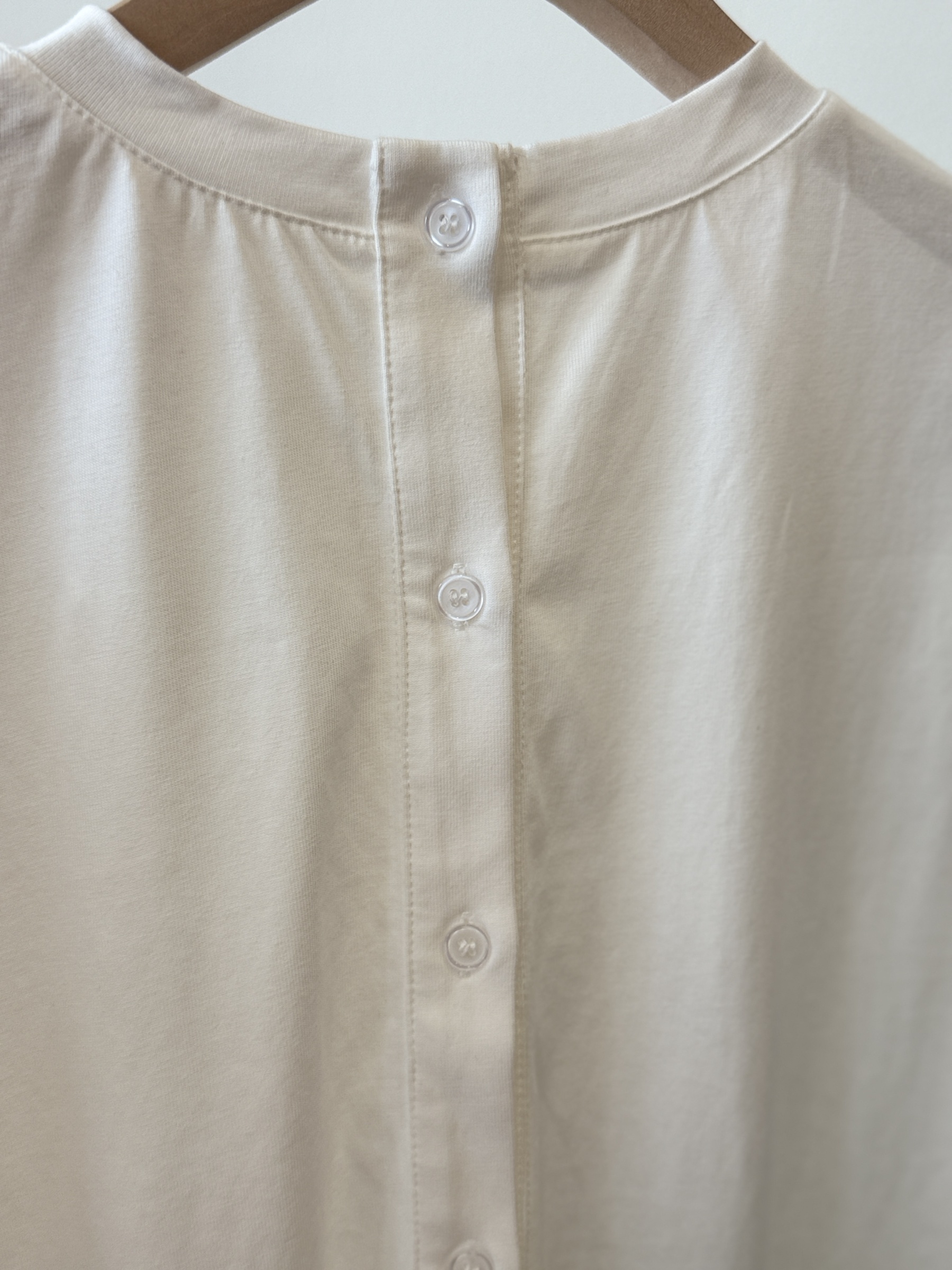 Vivay Flowy Panel Dress