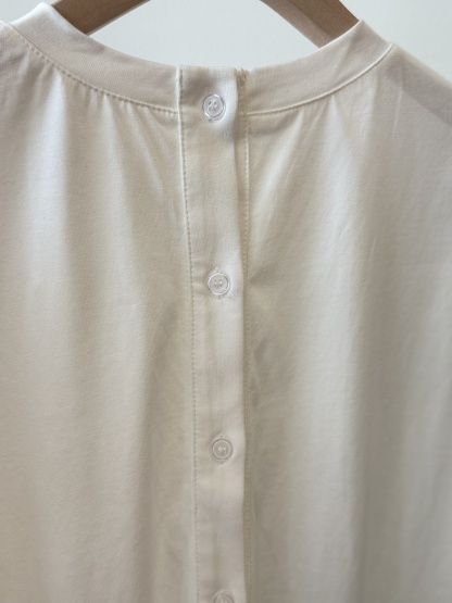 Vivay Flowy Panel Dress