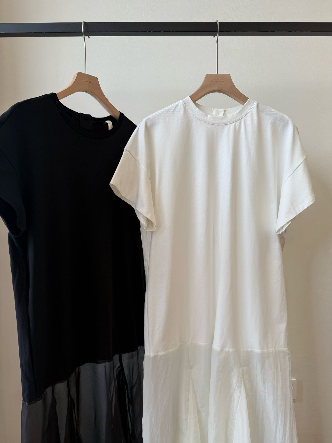 Vivay Flowy Panel Dress