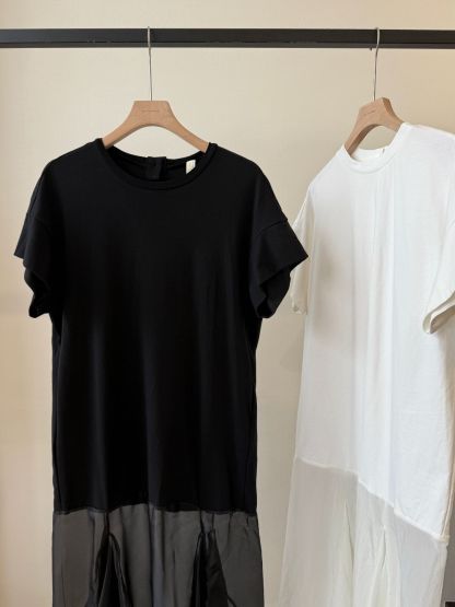 Vivay Flowy Panel Dress